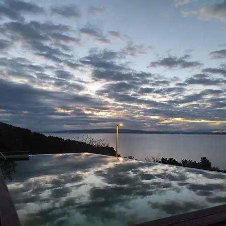 别墅 Andrea 特罗吉尔