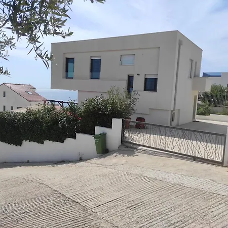 Andrea 别墅 特罗吉尔