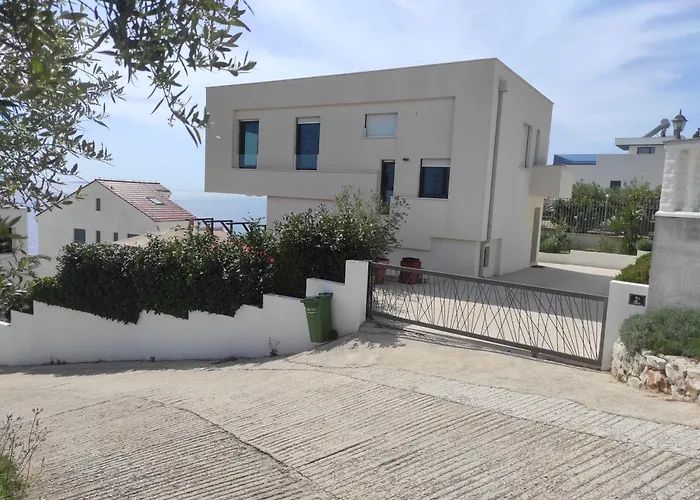 Andrea 别墅 特罗吉尔